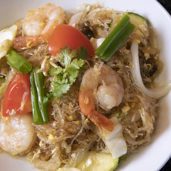 Pad Woon Sen at Aloy Modern Thai Larimer